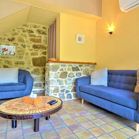 Pet Friendly In Hébergement de vacances Saint-Jean-de-Valériscle